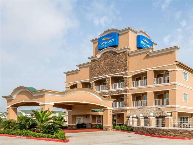 Baymont By Wyndham Galveston Hotel Exterior photo